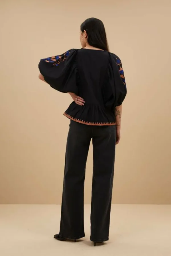 By bar Blouses<gabie embroidery blouse | jet black