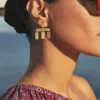 By bar Sieraden | Oorbellen<puck single earring | gold