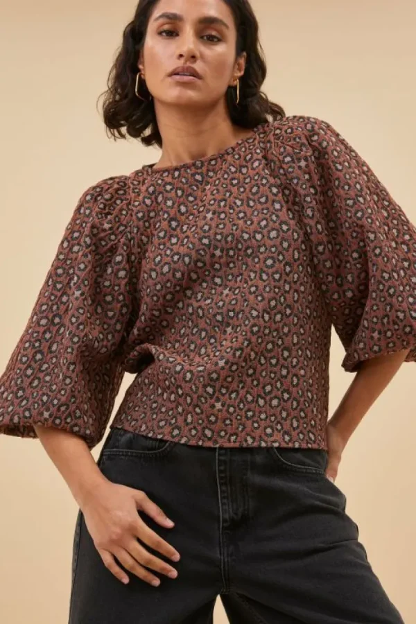 By bar Blouses<zasu jacquard blouse | brown panter print